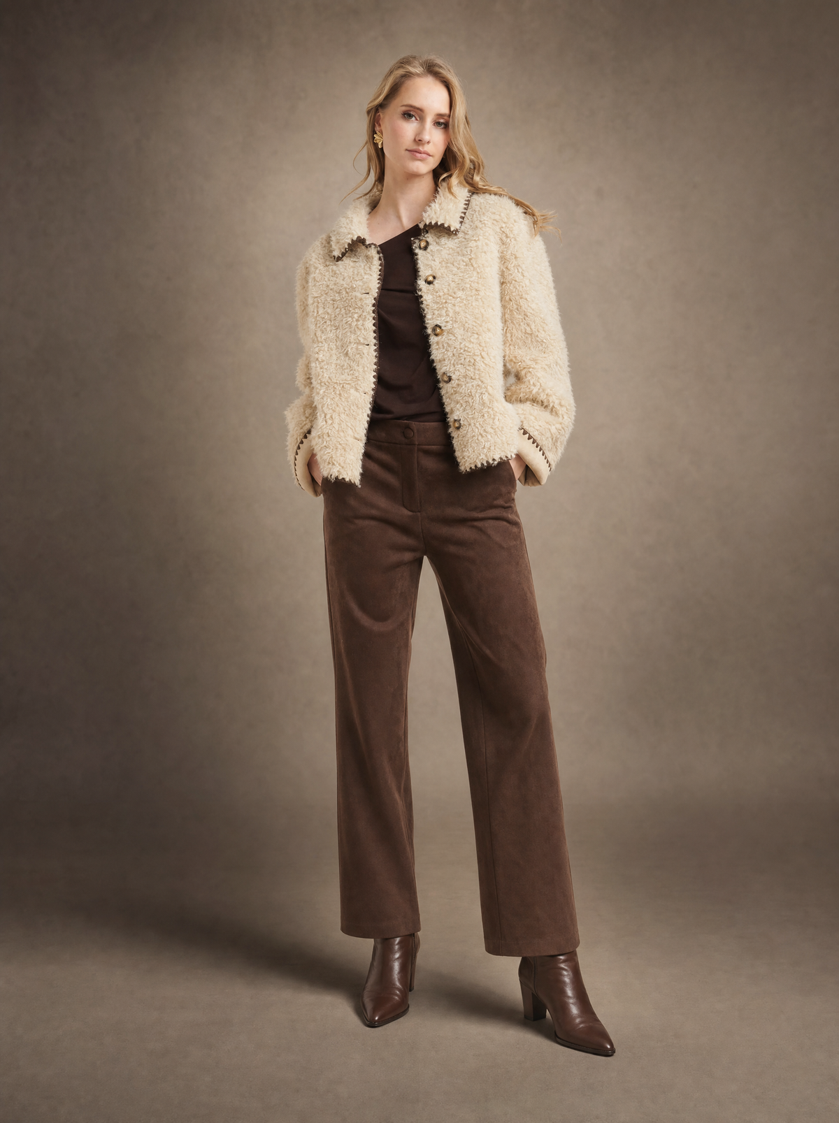 Abrigos y Jerseys – Victoria Mode