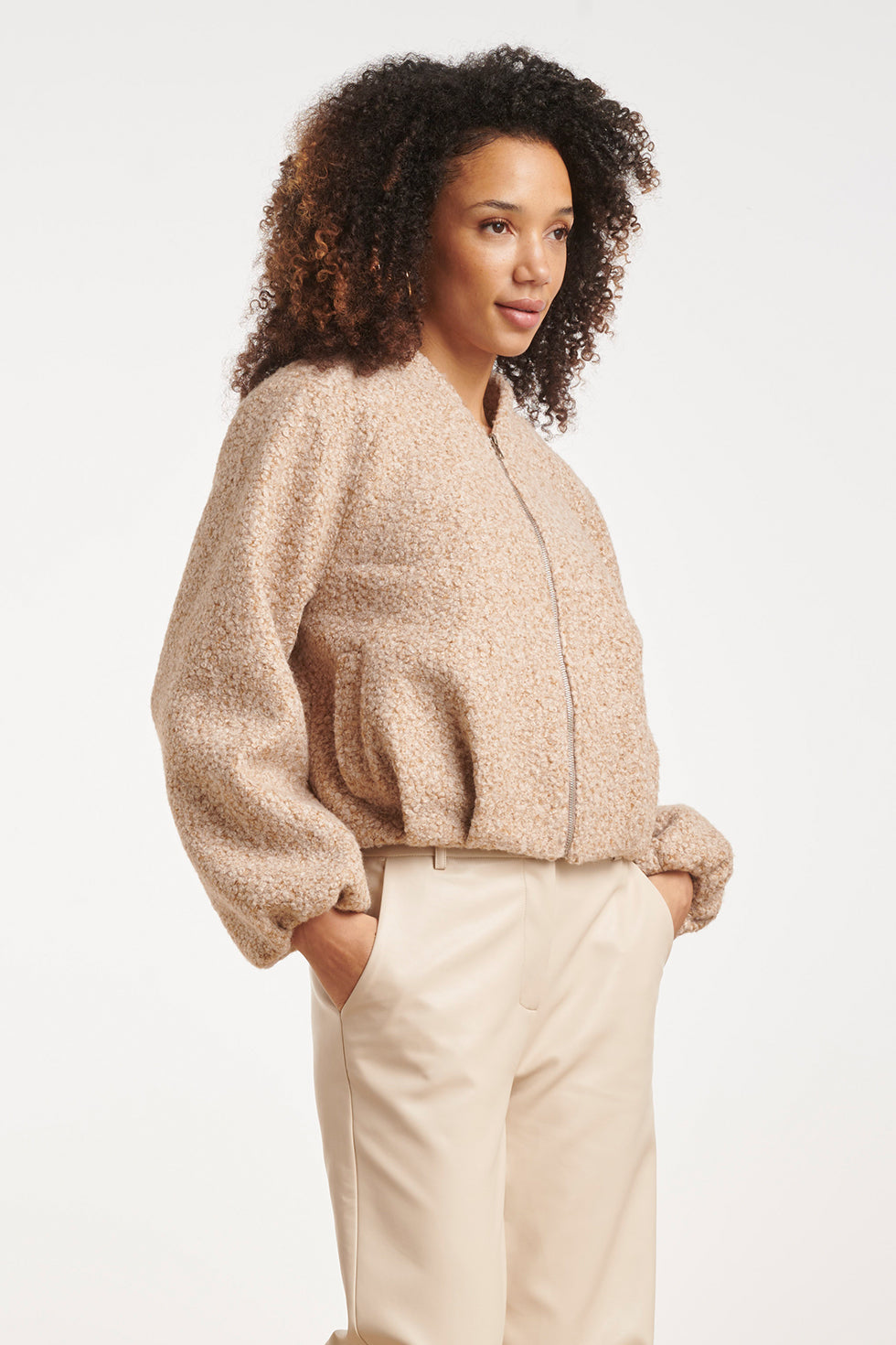 Chaqueta de Bouclé con Cremallera Arena