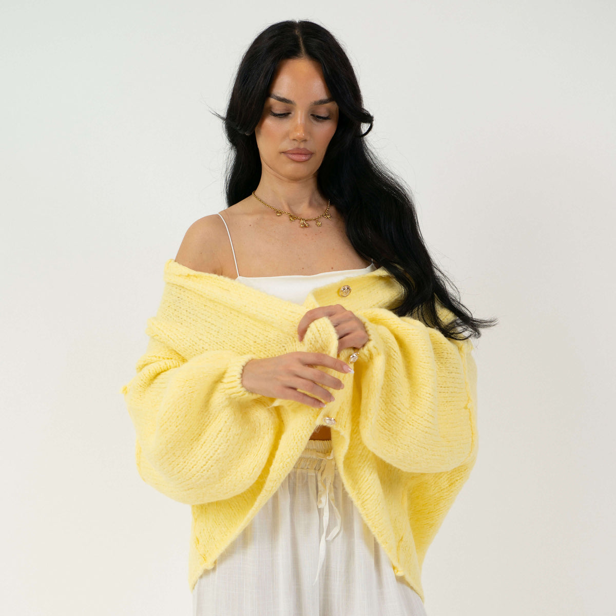 Cárdigan corto oversize CozyGlam