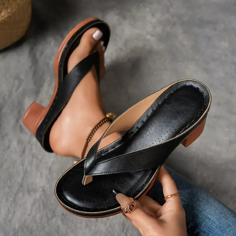 Sandalias Saskia de Dedo con Tacón