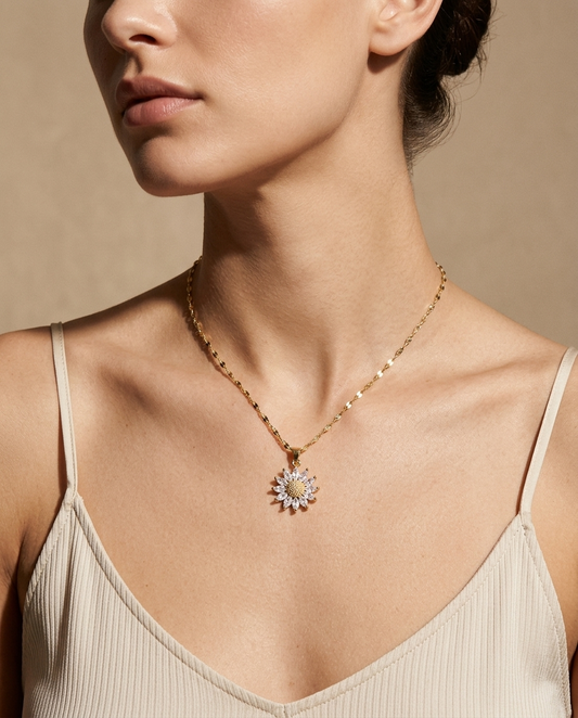 Collar Girasol Dorado con Cristal