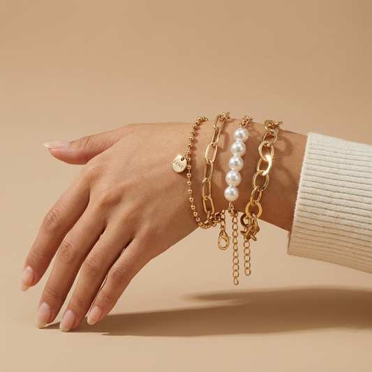 Set de Pulseras Perla y Charm Dorado