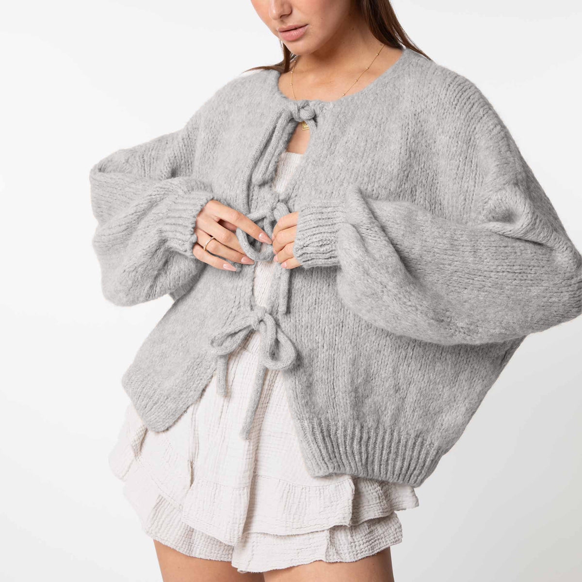 Cárdigan oversize con lazos