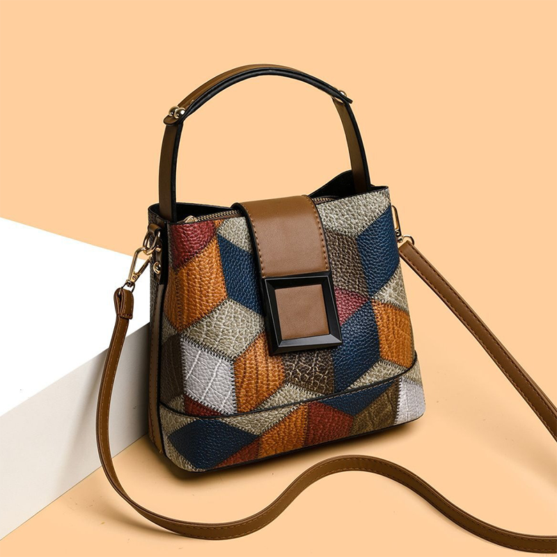 Bolso Bandolera Tipo Cubo