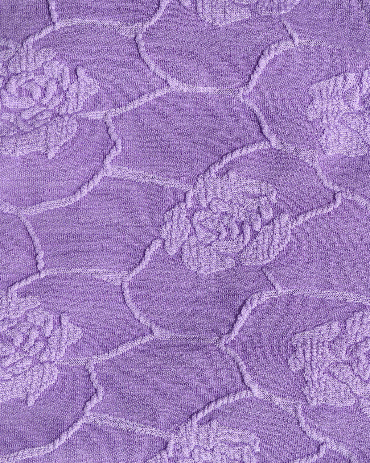 bikini con estampado floral morado y textura